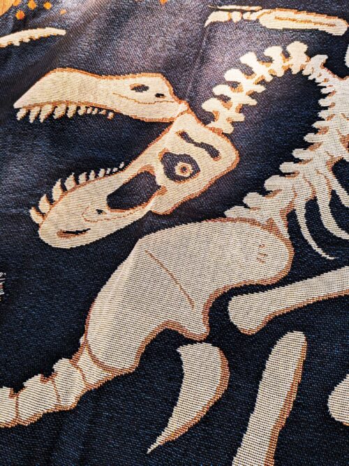 The King's Grave Woven Blanket - Image 2